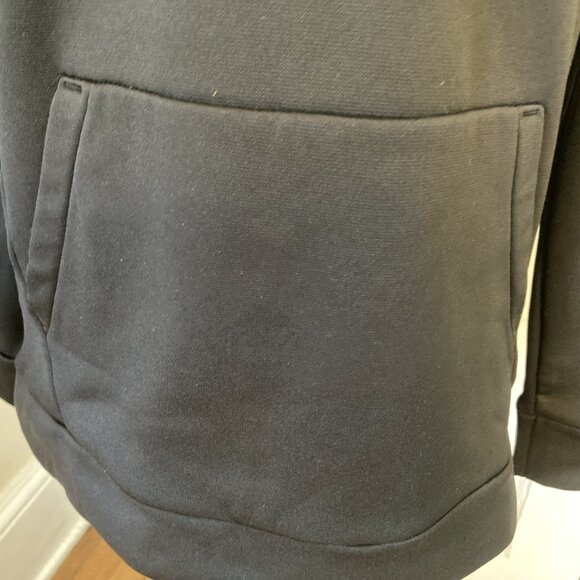 165 Under Armour Hoodie Hologram Youth Large EUC - Picture 4 of 5